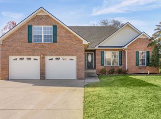3907 Rhonda Ct, Clarksville, TN 37040