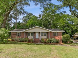 1935 Denton Rd, Dothan, AL 36303