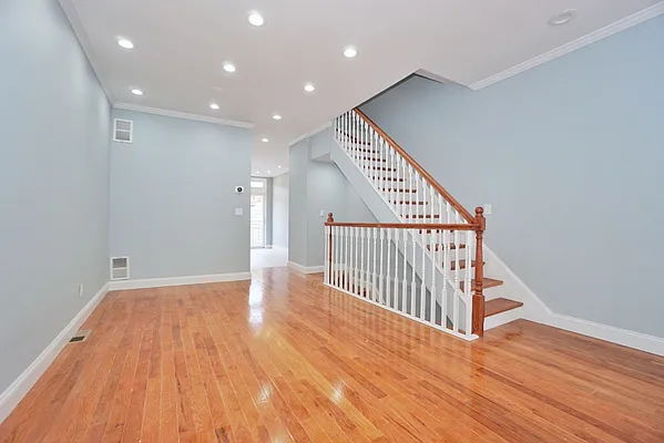 Sold by 5 Boro Realty Corp | media 22