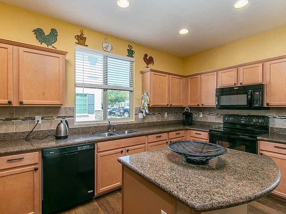 5th image of 17719 W Banff Ln