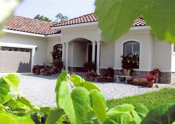 5th image of 365 Wilton Farm Rd