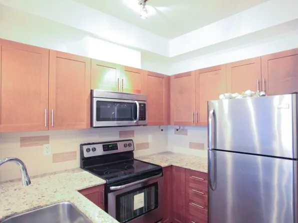 13468 King George Blvd #1XX, Surrey, BC V3T 0H5