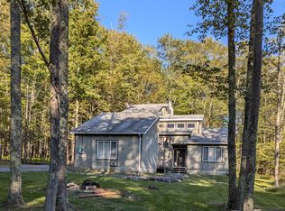 125 Safro Ct, Pocono Lake, PA 18347