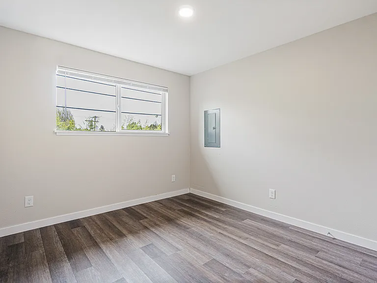 1203 Regents Blvd #2 — Photo 10