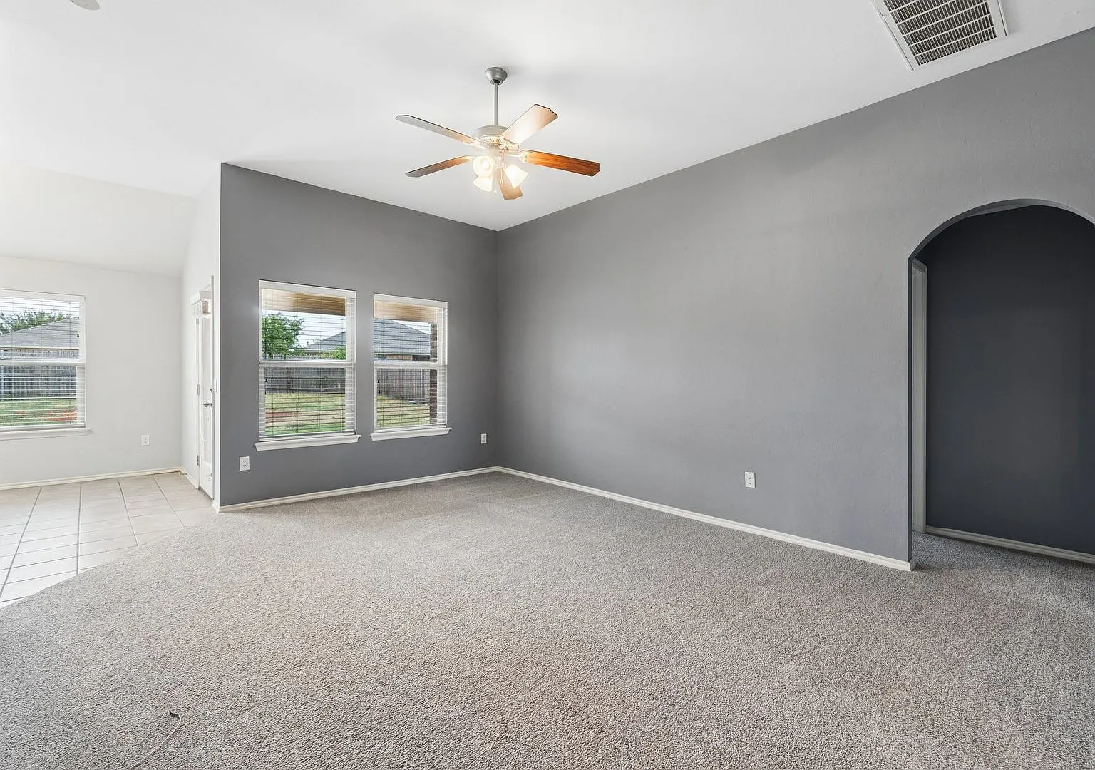 13305 SW 4th St — Photo 4