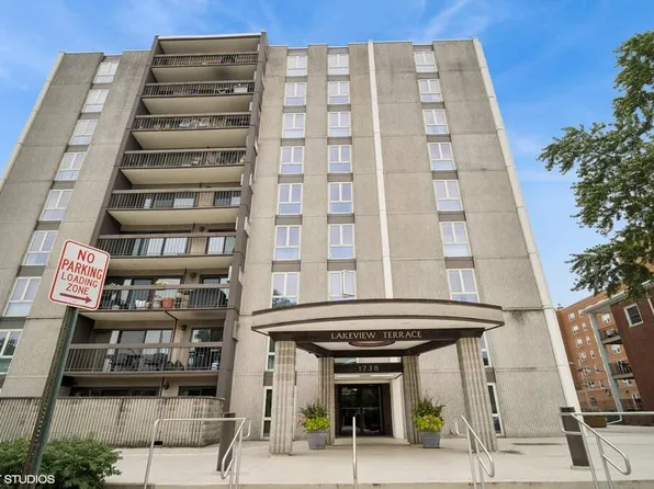 1738 Chicago Ave, Evanston, IL 60201