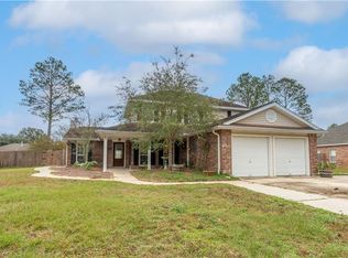 304 Cherrybark Dr, Slidell, LA 70460