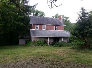 47 Wickerham Rd, Fredericktown, PA 15333