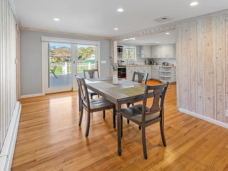 211 Longneck Blvd — Photo 8