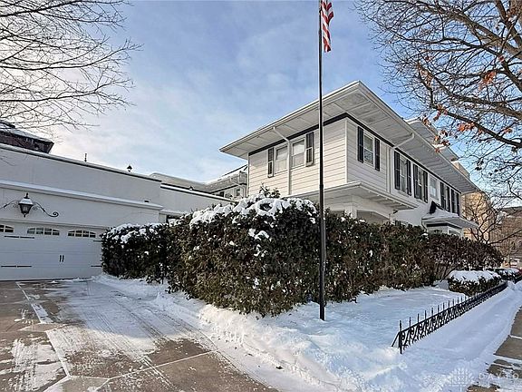 5th image of 333 W Greene St