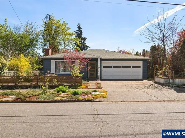 1020 Cross St SE, Salem, OR 97302