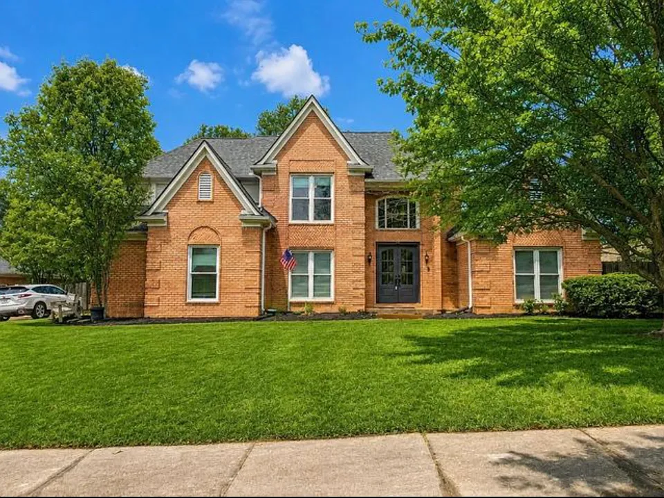 660 Weston Dr