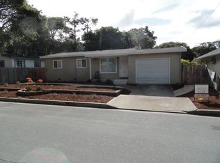 405 Chestnut St, Pacific Grove, CA 93950