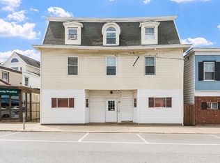 50 Exchange St, Athol, MA 01331
