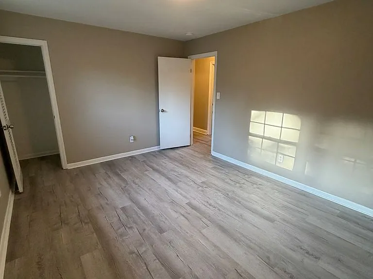 1709 Virginia St. — Photo 9