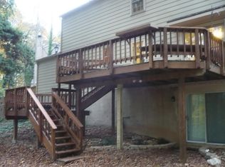 6202 Erman Ct, Burke, VA 22015