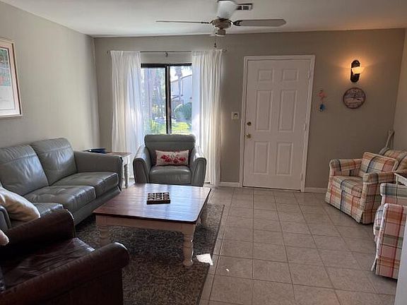 3rd image of 17620 Front Beach Rd Unit R1