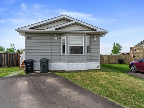 1966 Jubilee Pl, Strathcona County, AB T8H 2N9