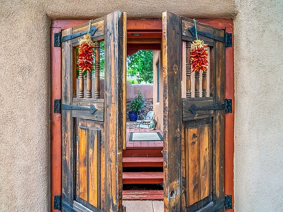 2nd image of 322A Camino Cerrito