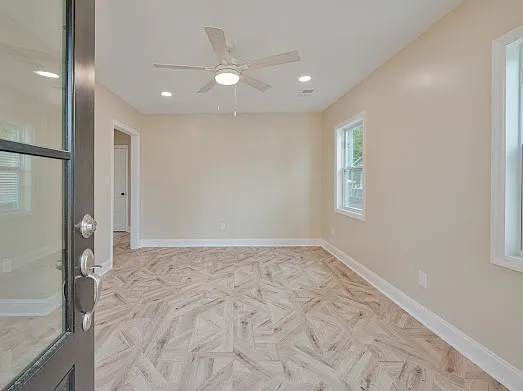 2 bed, 679 sqft, $2,500 — Photo 3