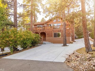 1113 Michael Ave, Big Bear City, CA, 92314