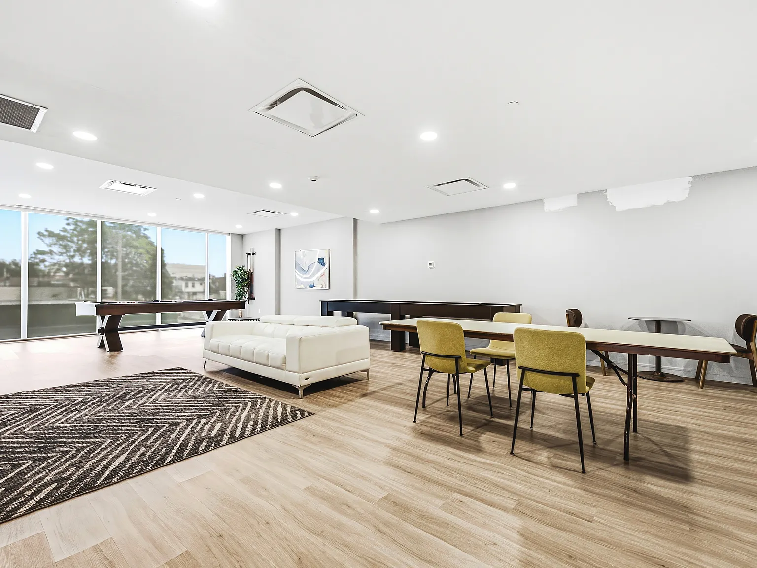 Walnut Place — Photo 3