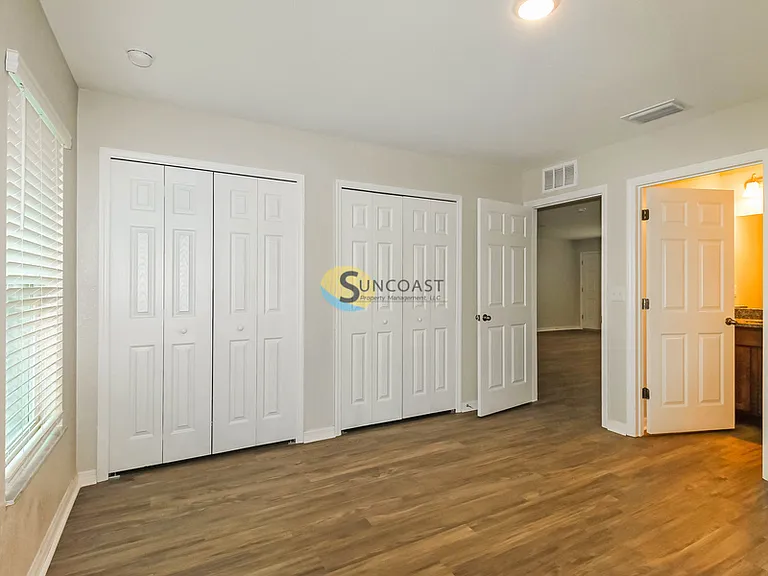 2103 NE 78th Ln — Photo 12