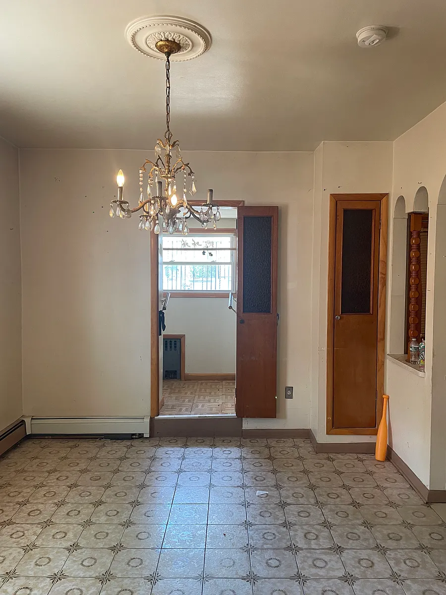 Building Photo - 96 Davenport Ave #1L