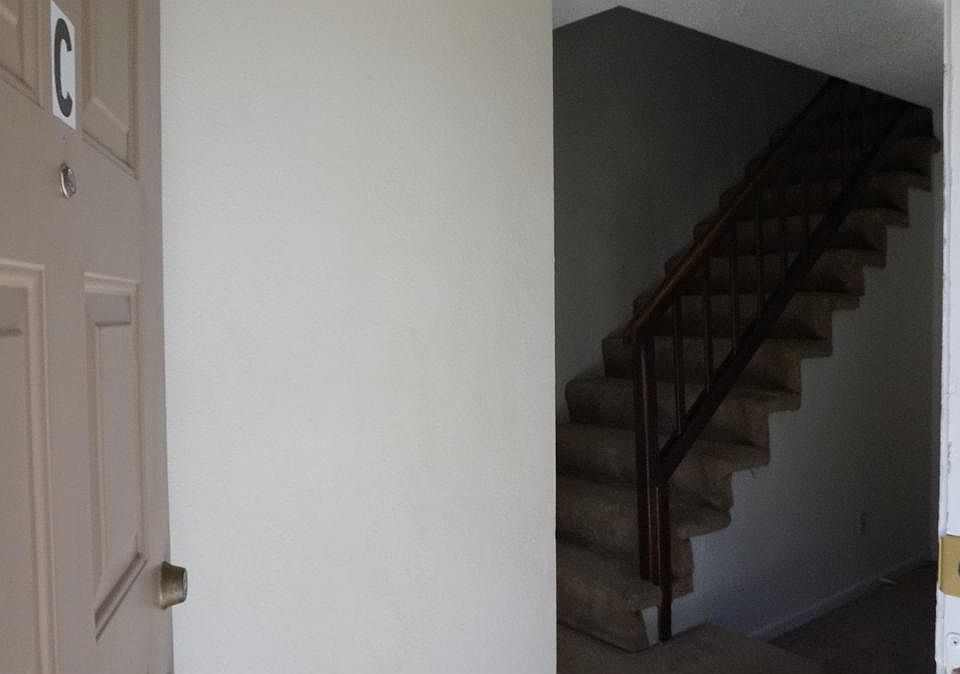 002_Front Entry_03082022