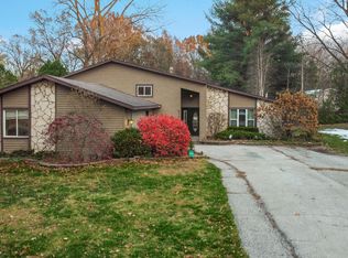 6747 W 450th Rd N, Michigan City, IN 46360