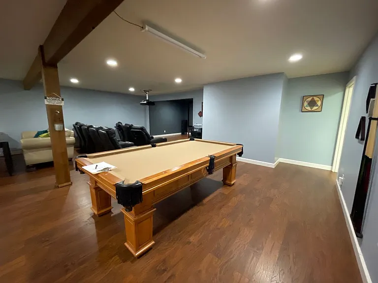 228 Winchester Creek Ave — Photo 53