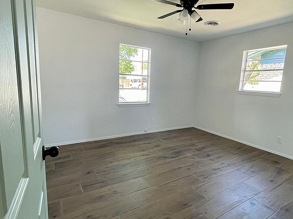 2nd image of 107 South St
