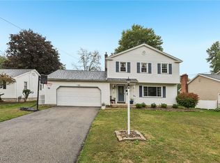 1827 Alverne Dr, Poland, OH