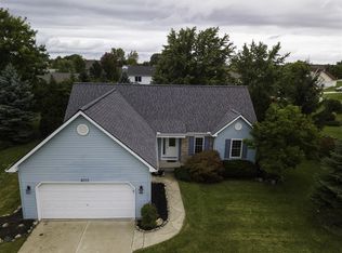 6111 Hedgerow Cir, Grand Blanc, MI 48439
