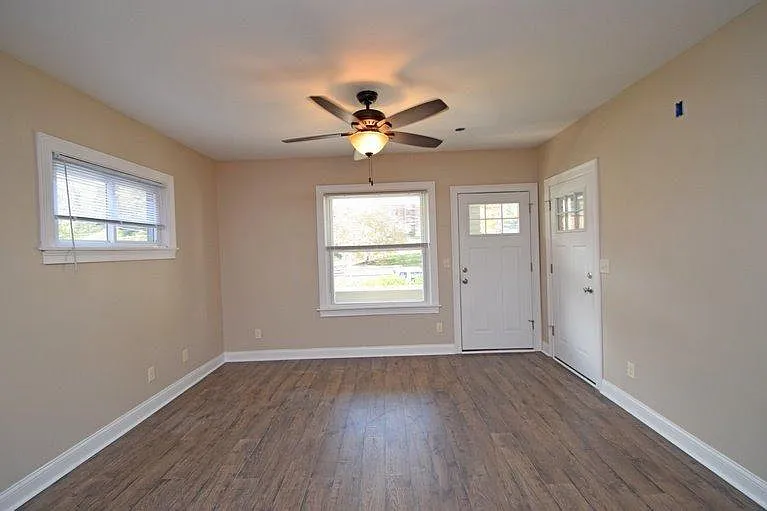 620 Delta Ave — Photo 11