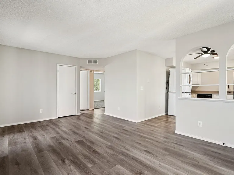 407 N Williams — Photo 41