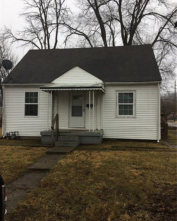 1st image of 3562 N Manor Ct