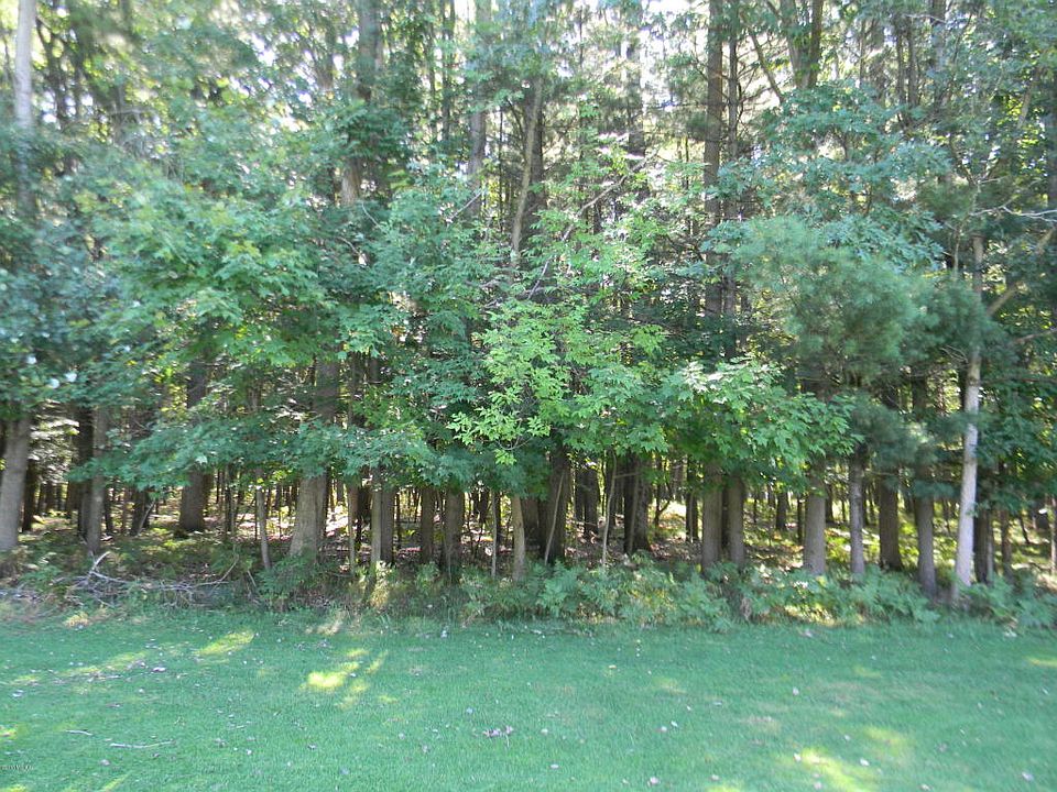 2nd image of 6757 Little Hemlock St