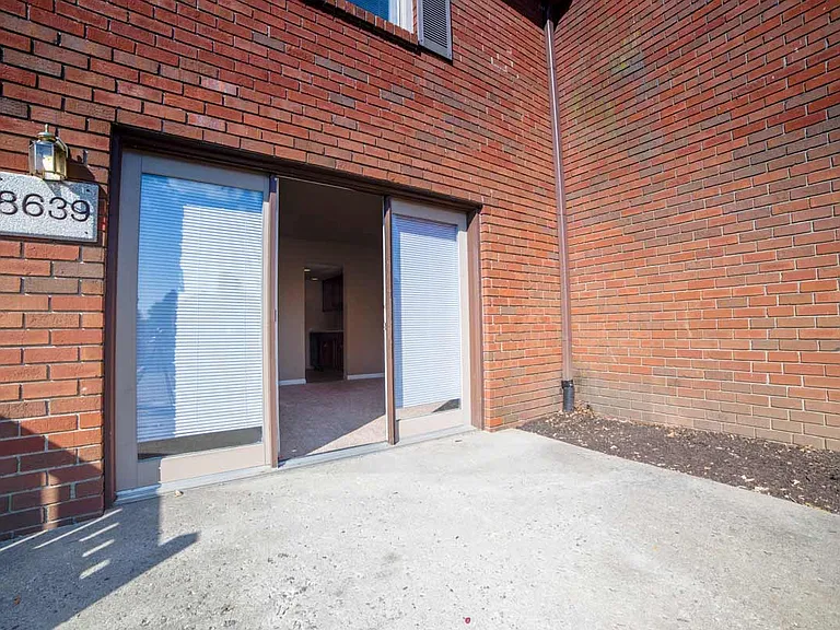 Walkout Patio