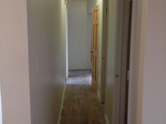 5th image of 400 E 21st St APT 4C