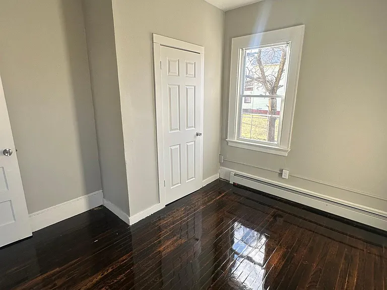 355 Goodrich St #A — Photo 9