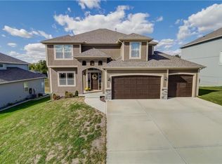 5220 NE 91st St, Kansas City, MO 64156