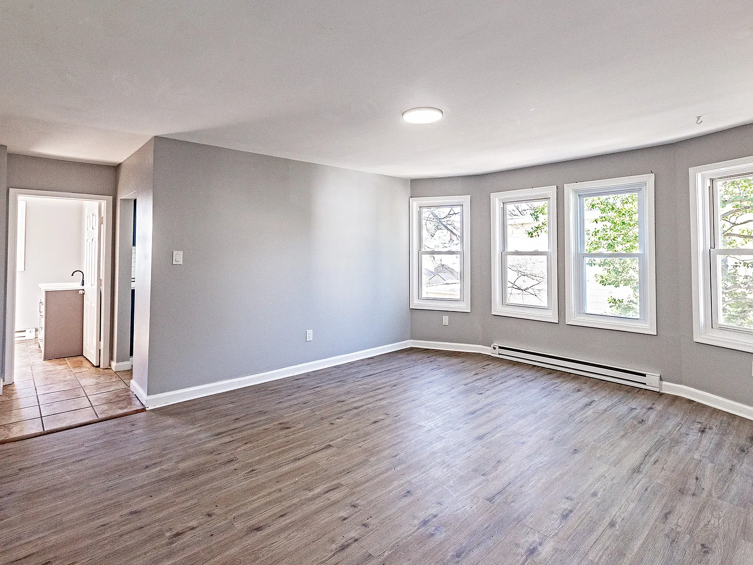 35 High St Woodbury - B — Photo 3