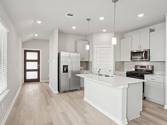 2nd image of 5710 Adamite Way