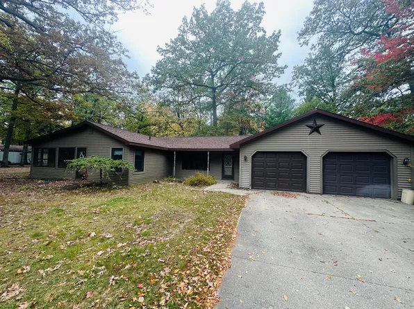 308 Sullivan Ave, Prudenville, MI 48651