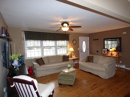 5th image of 17 Riverdale Dr