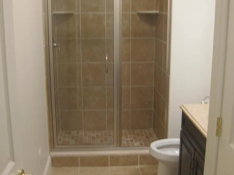 1041 W Lancaster Ave — Photo 9