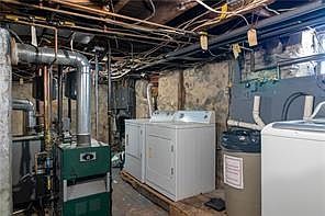 3rd image of 55 Pleasant St