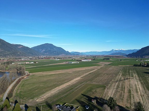 4th image of 103AC Hyde Buker Rd