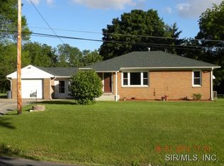 7330 Pin Oak Rd, Edwardsville, IL 62025